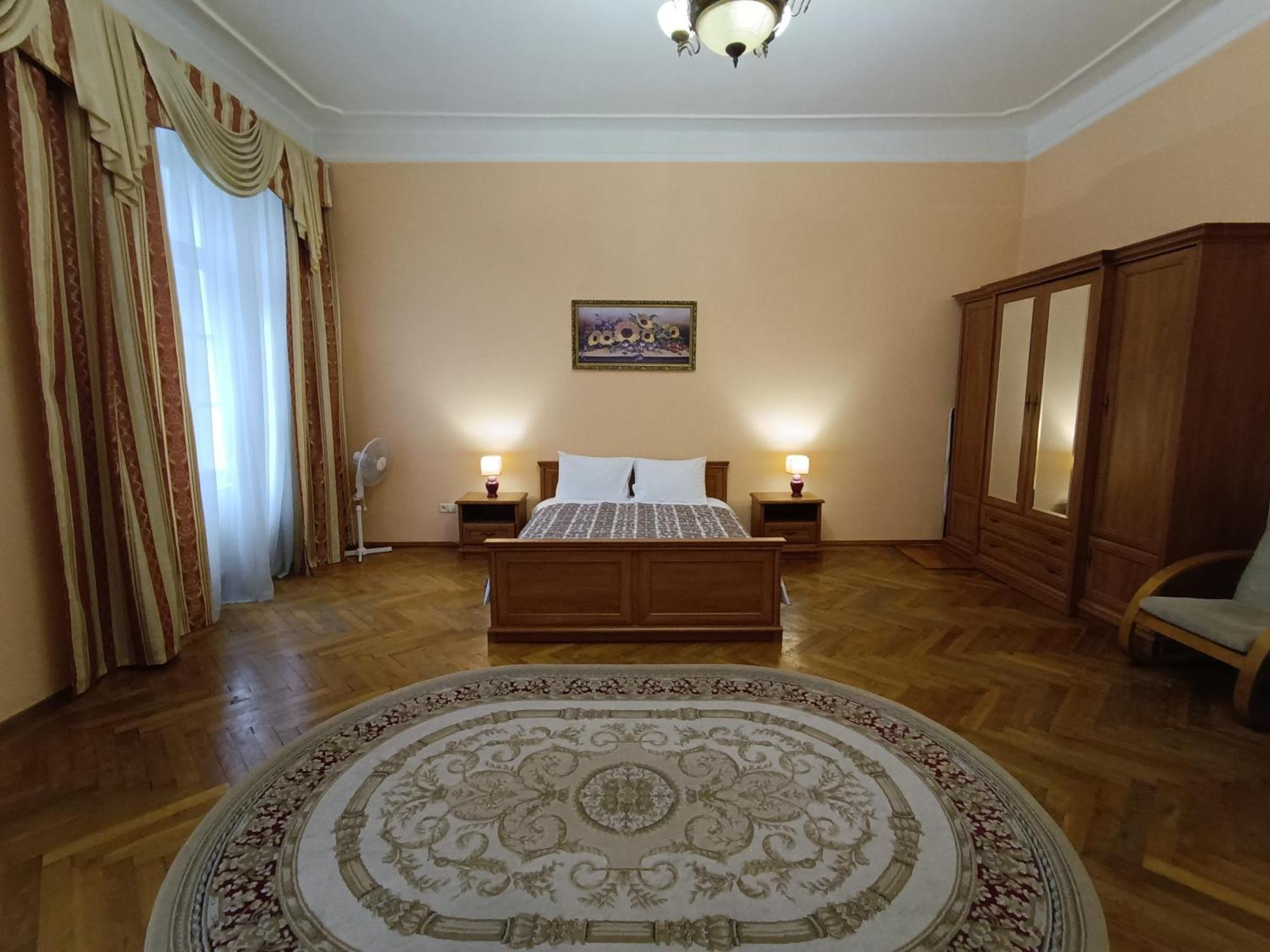 In Maria Zankovetska Theatre